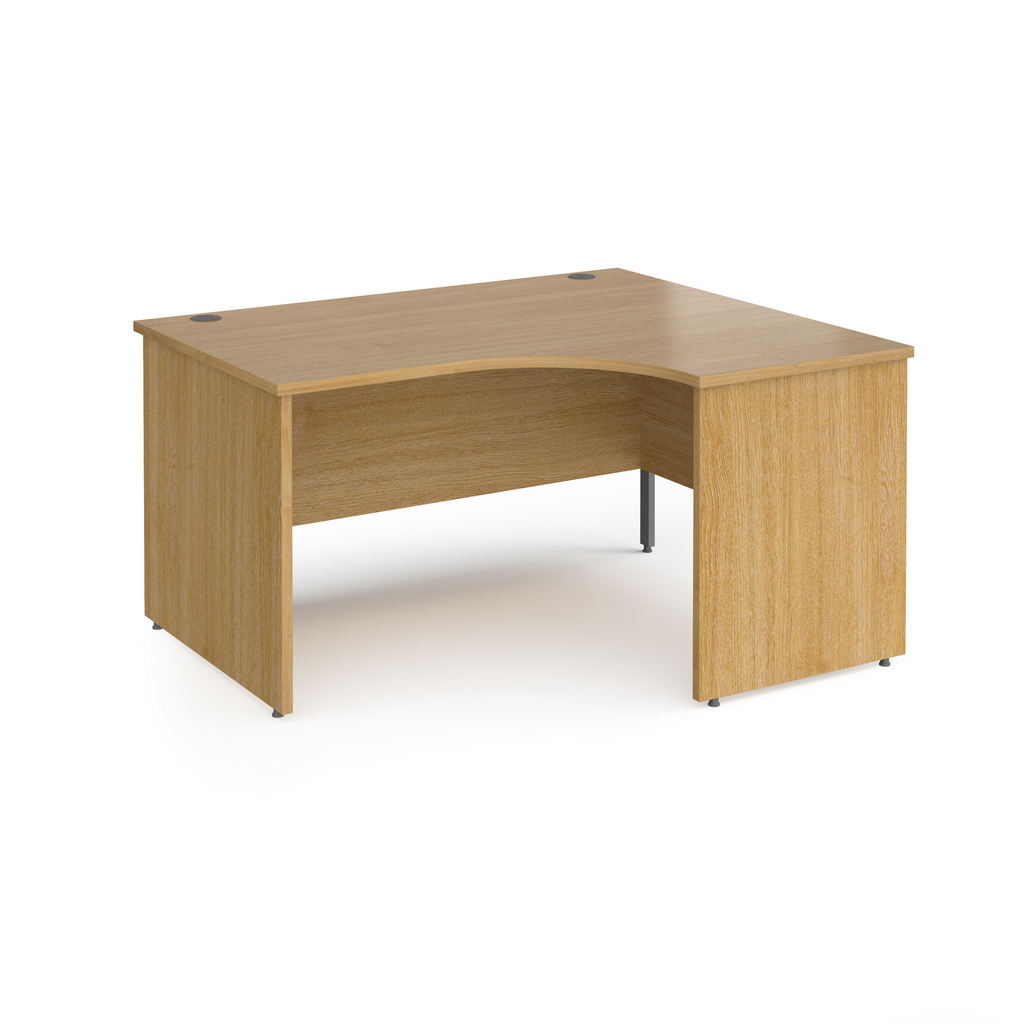 Picture of Contract 25 right hand ergonomic desk with panel ends and graphite corner leg 1400mm - oak