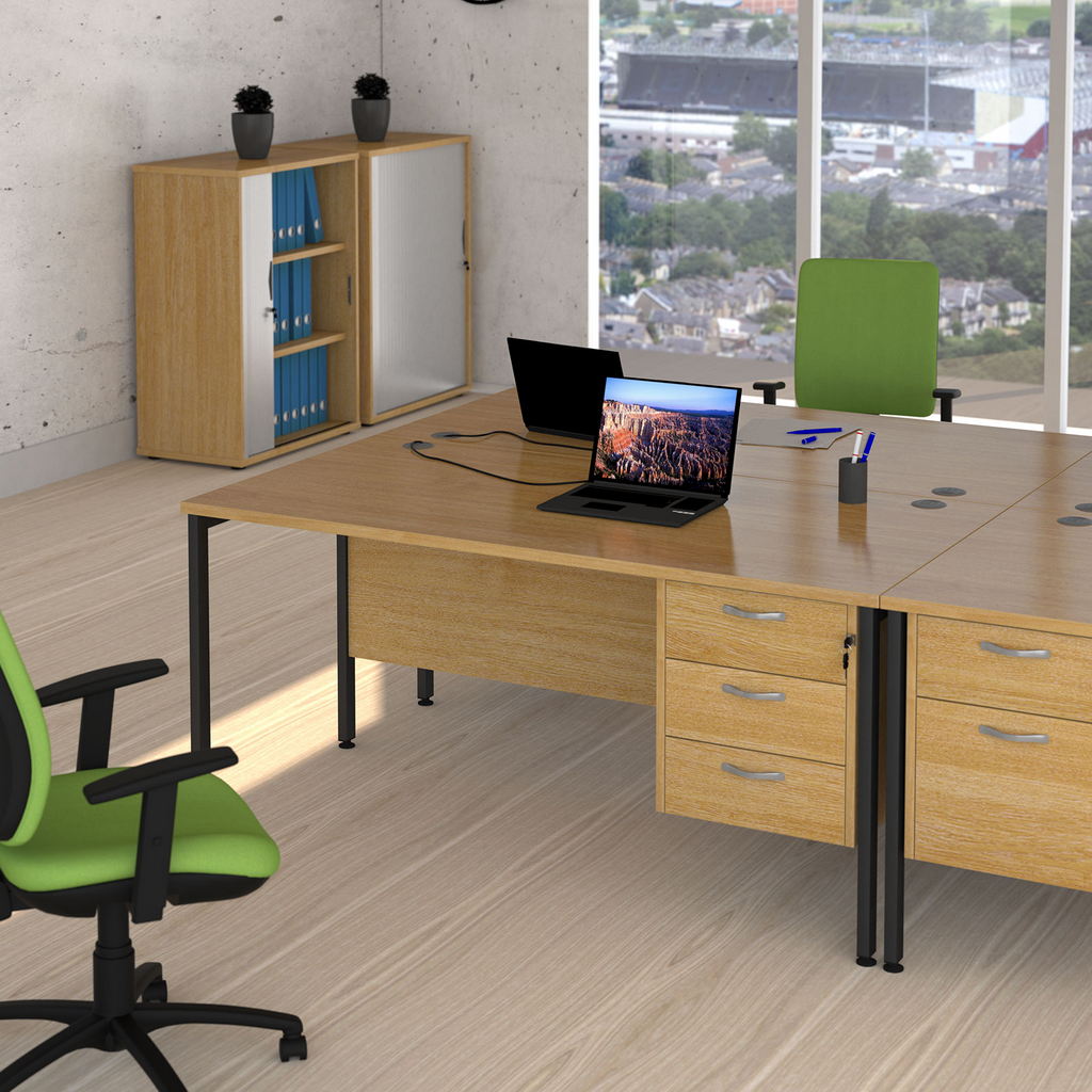 Picture of Maestro 25 straight desk 1600mm x 600mm with two x 2 drawer pedestals - black H-frame leg, beech top