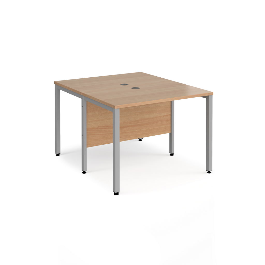 Picture of Maestro 25 back to back straight desks 1000mm x 1200mm - silver bench leg frame, beech top