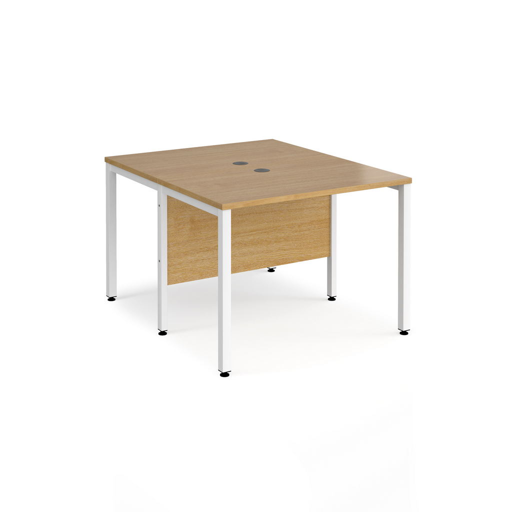 Picture of Maestro 25 back to back straight desks 1000mm x 1200mm - white bench leg frame, oak top