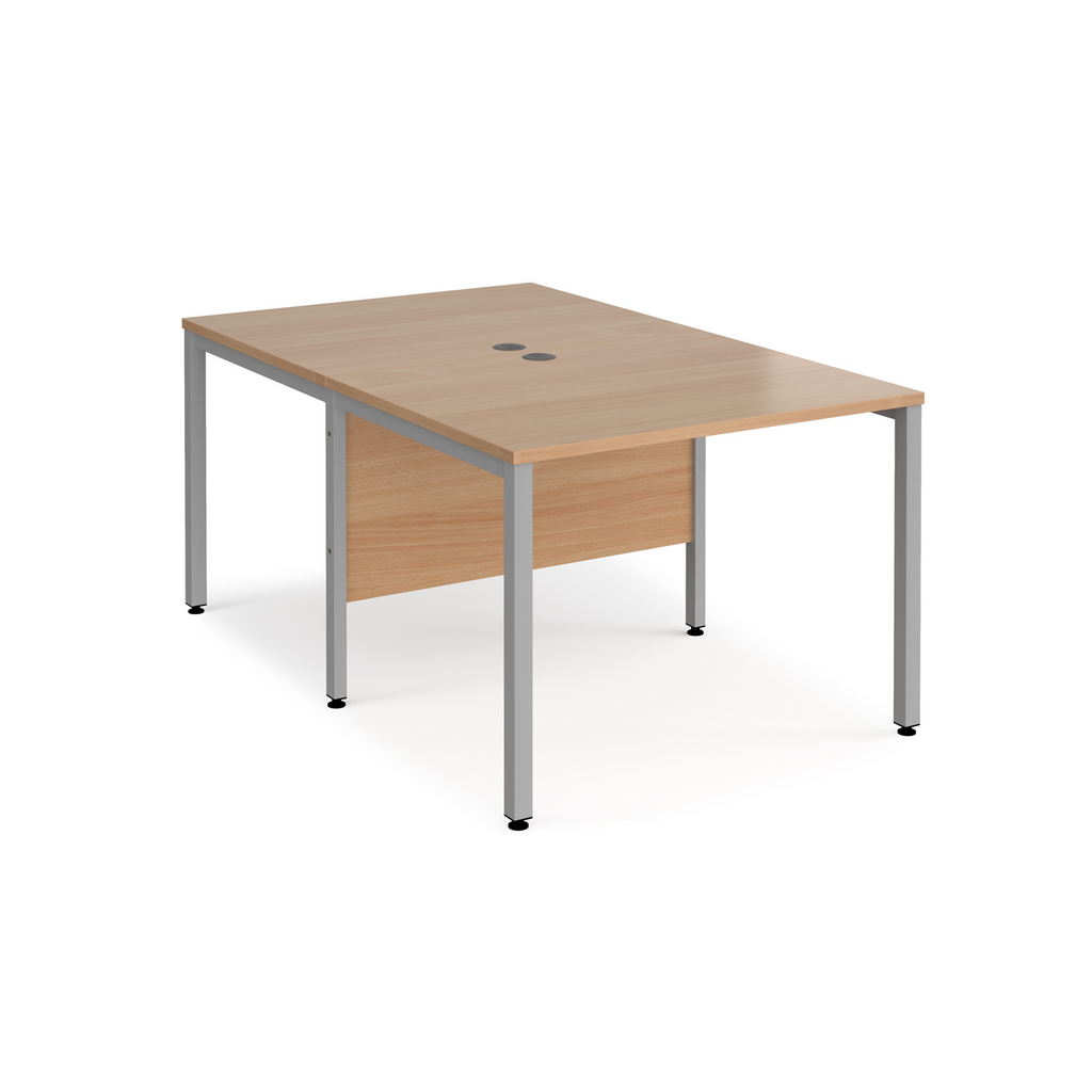 Picture of Maestro 25 back to back straight desks 1000mm x 1600mm - silver bench leg frame, beech top