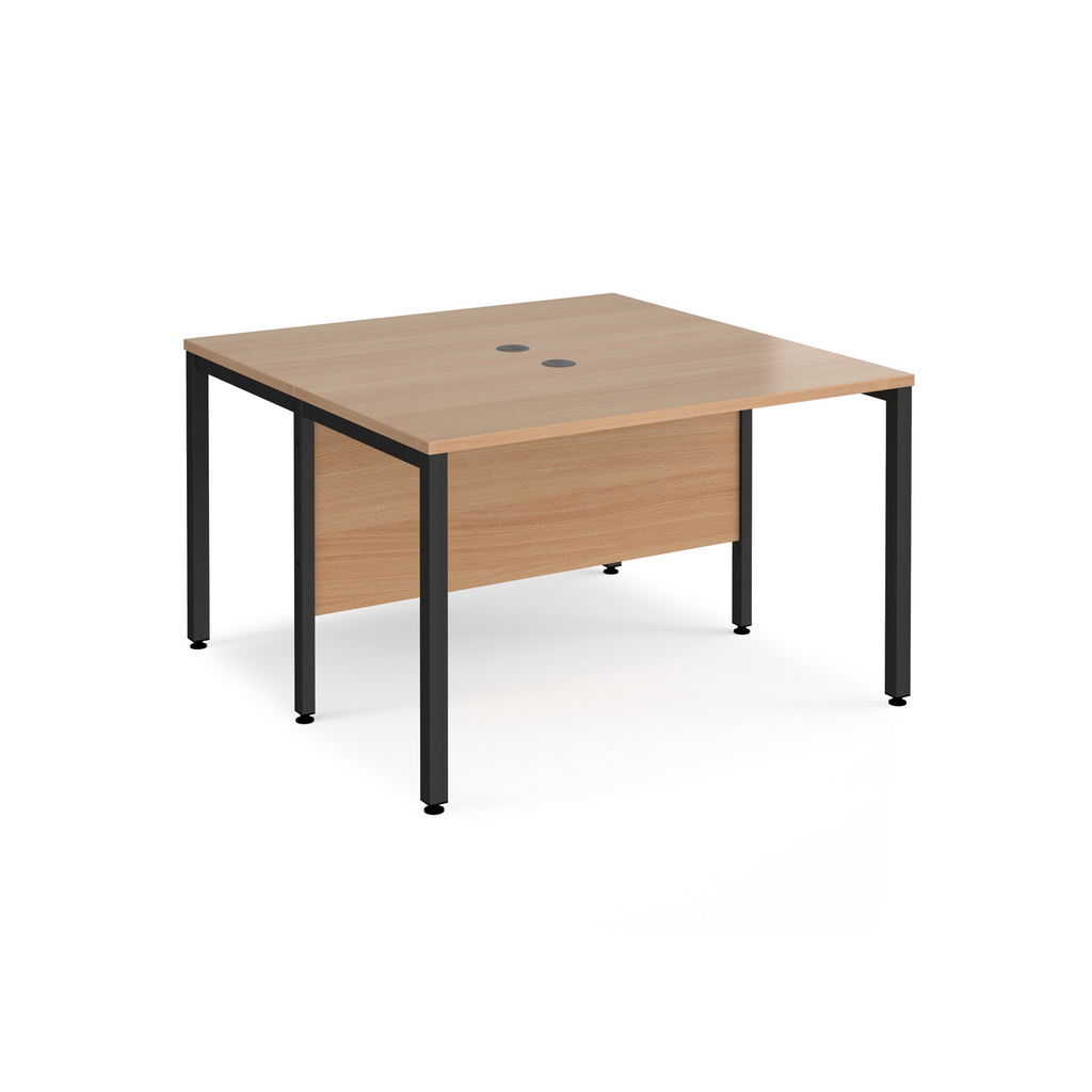 Picture of Maestro 25 back to back straight desks 1200mm x 1200mm - black bench leg frame, beech top