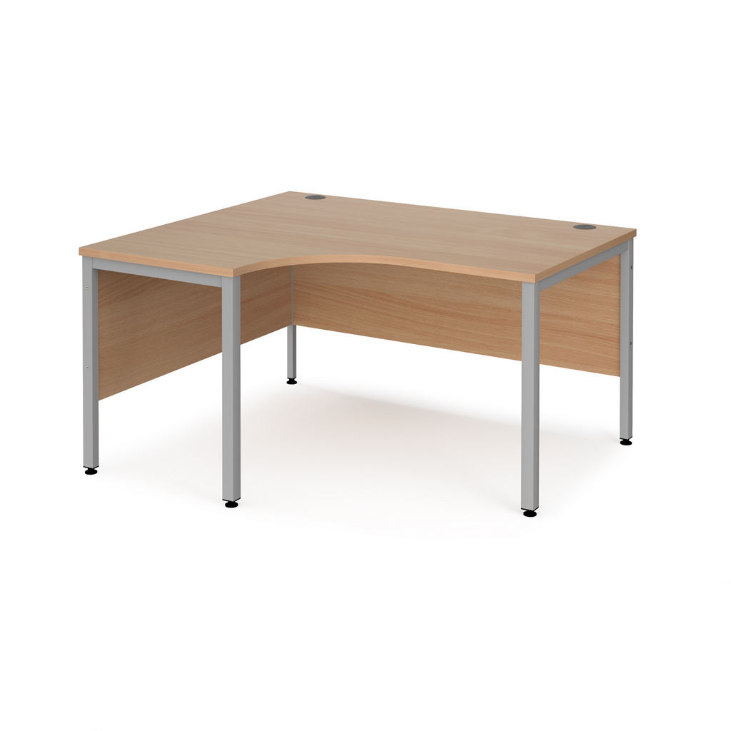 Picture of Maestro 25 left hand ergonomic desk 1400mm wide - silver bench leg frame, beech top