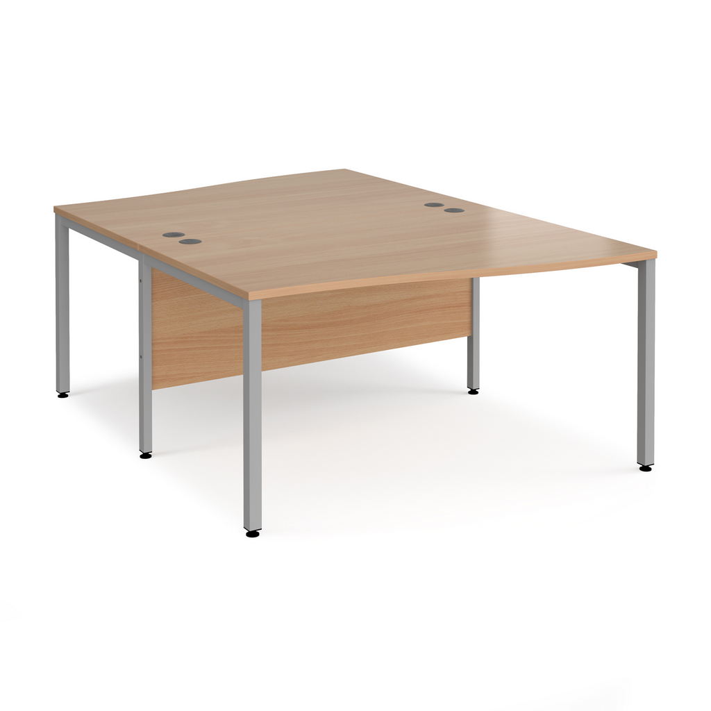 Picture of Maestro 25 back to back wave desks 1400mm deep - silver bench leg frame, beech top