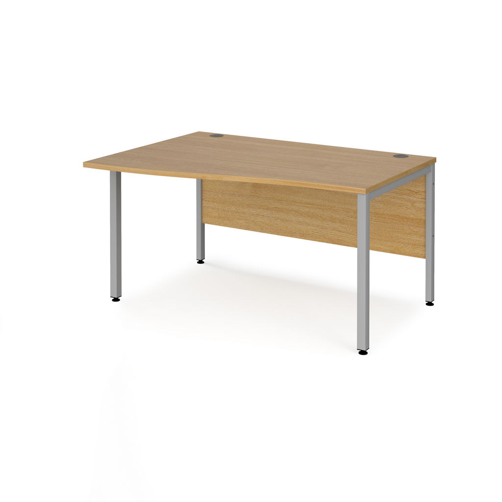 Picture of Maestro 25 left hand wave desk 1400mm wide - silver bench leg frame, oak top