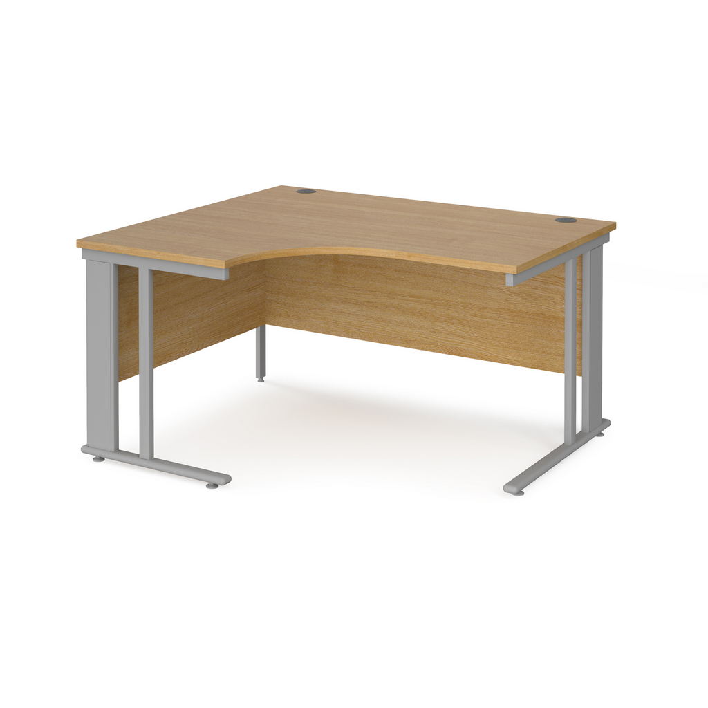 Picture of Maestro 25 left hand ergonomic desk 1400mm wide - silver cable managed leg frame, oak top