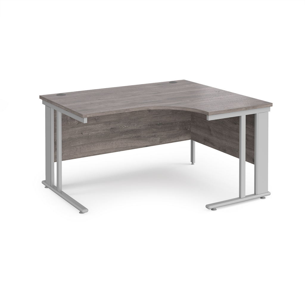 Picture of Maestro 25 right hand ergonomic desk 1400mm wide - silver cable managed leg frame, grey oak top