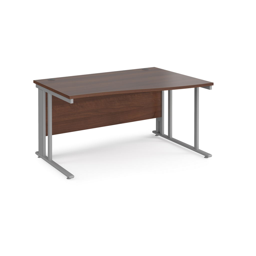 Picture of Maestro 25 right hand wave desk 1400mm wide - silver cable managed leg frame, walnut top