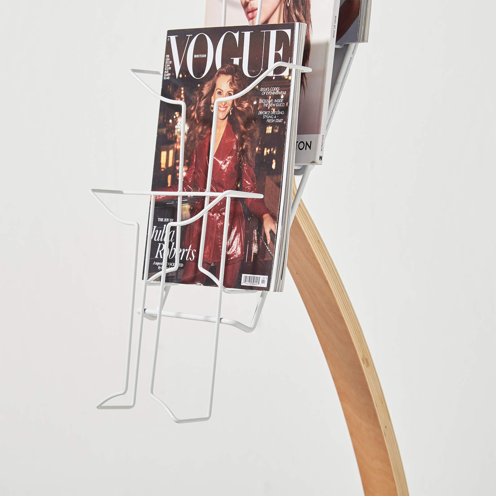 Picture of Ora floor standing steel & wood display unit 5x A4 compartments - Silver & Oak