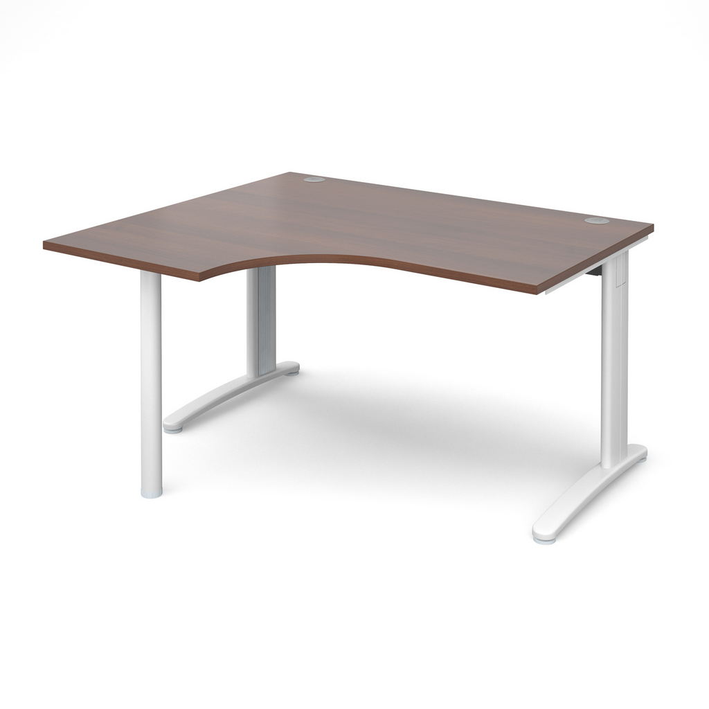Picture of TR10 left hand ergonomic desk 1400mm - white frame, walnut top