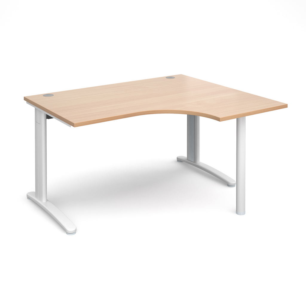 Picture of TR10 right hand ergonomic desk 1400mm - white frame, beech top