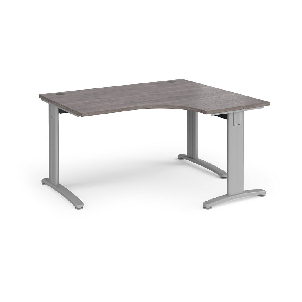 Picture of TR10 deluxe right hand ergonomic desk 1400mm - silver frame, grey oak top