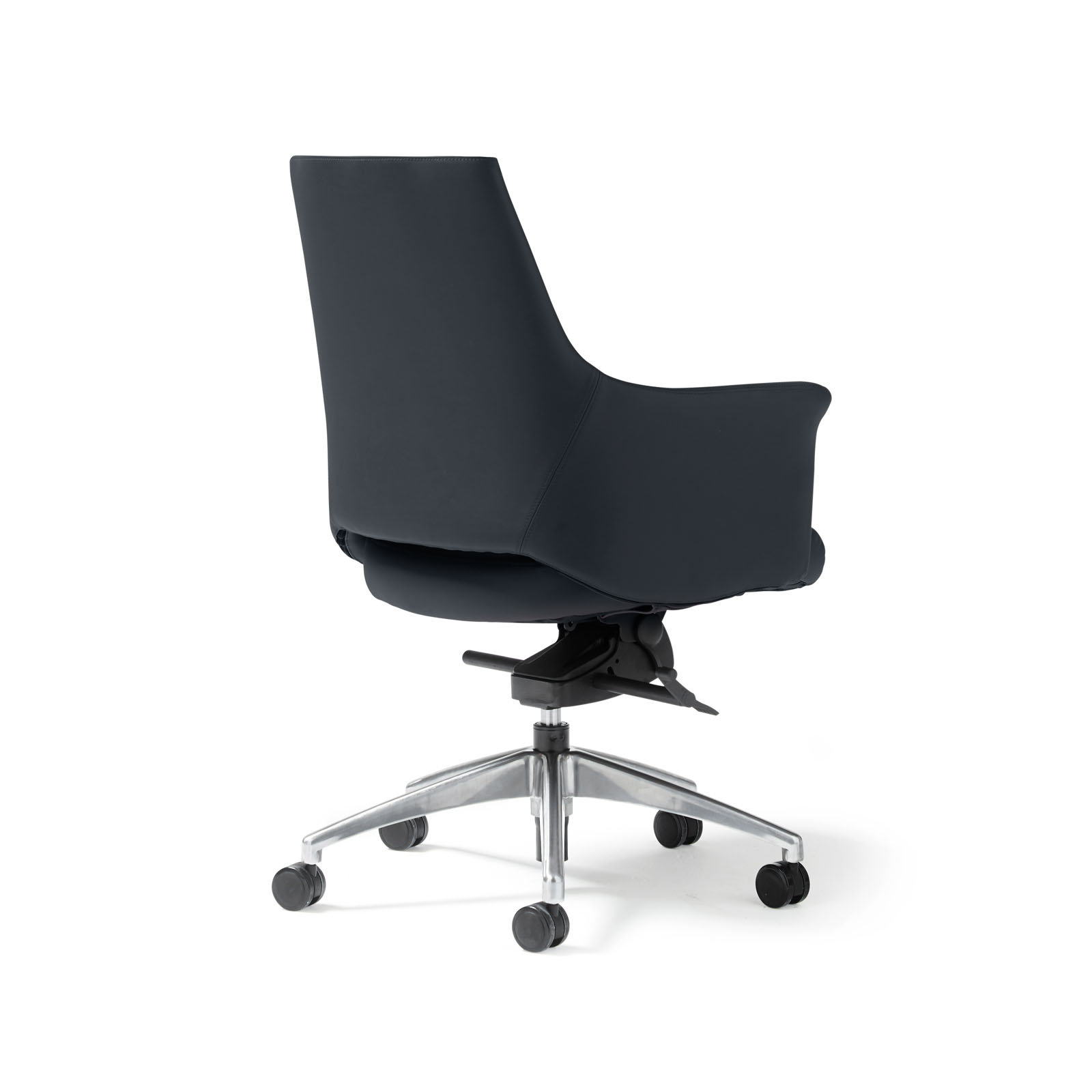 Picture of Tempo medium back executive chair in the Black faux leather