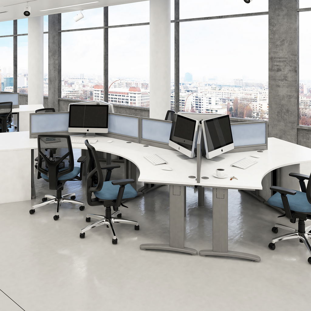 Picture of TR10 straight desk 1000mm x 600mm - white frame, white top