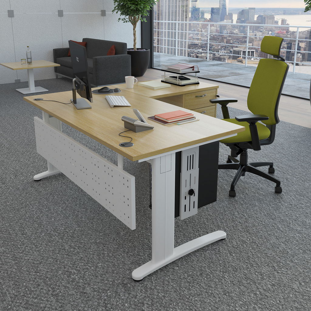 Picture of TR10 single return desk 800mm x 600mm - white frame, beech top