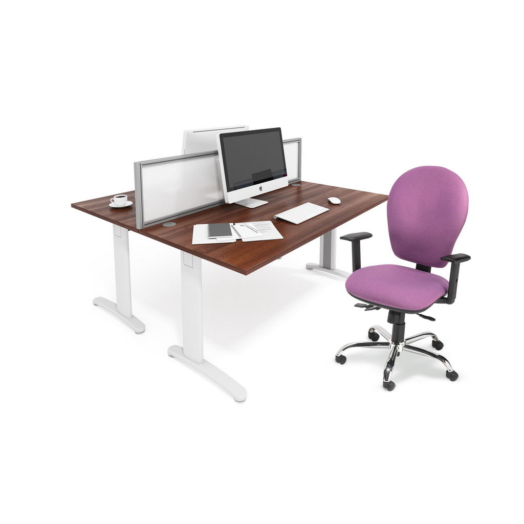 Picture of TR10 left hand ergonomic desk 1600mm - silver frame, white top