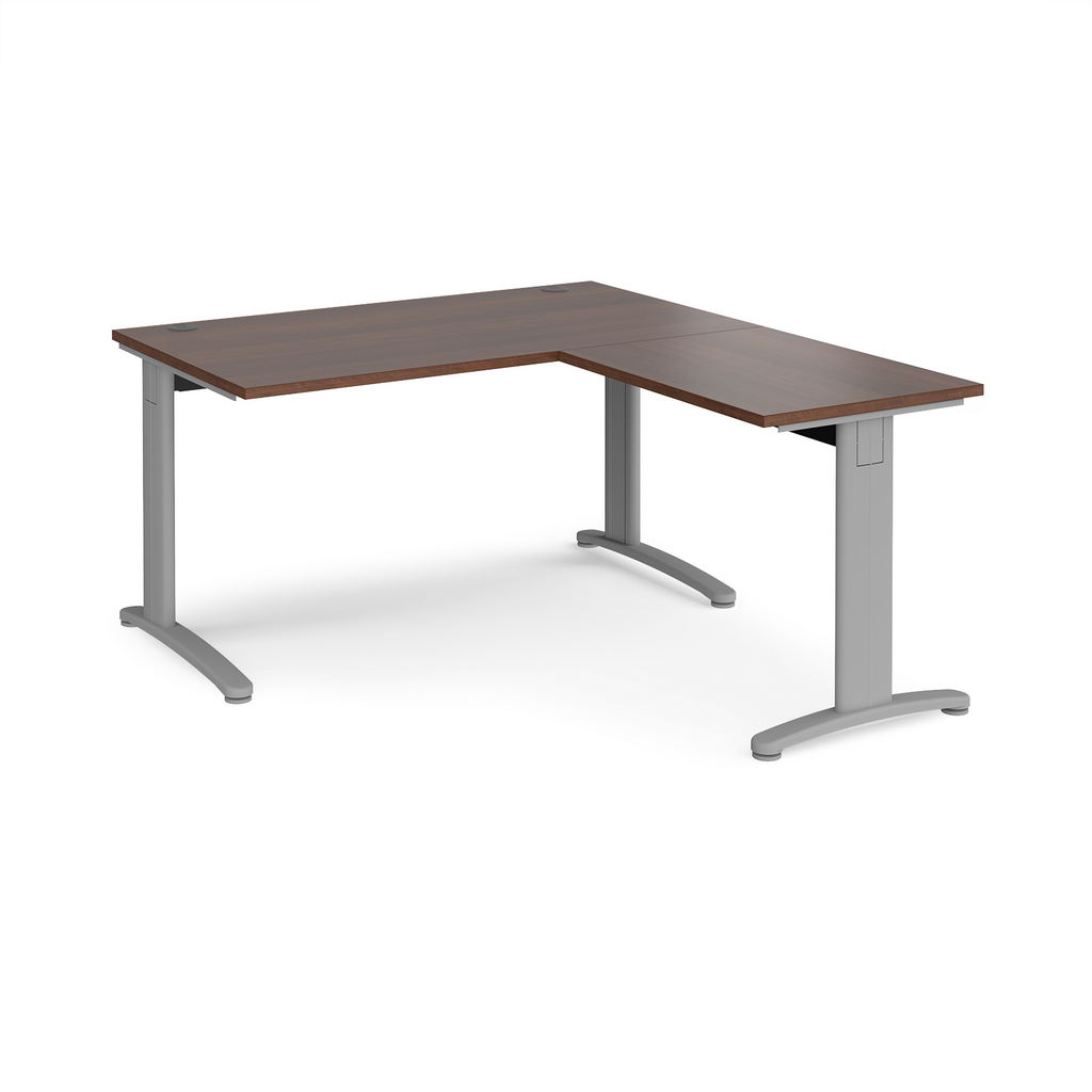 Picture of TR10 desk 1400mm x 800mm with 800mm return desk - silver frame, walnut top
